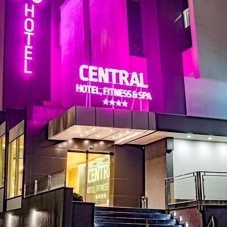 Central Hotel, Fitness And Spa Vinica Buitenkant foto