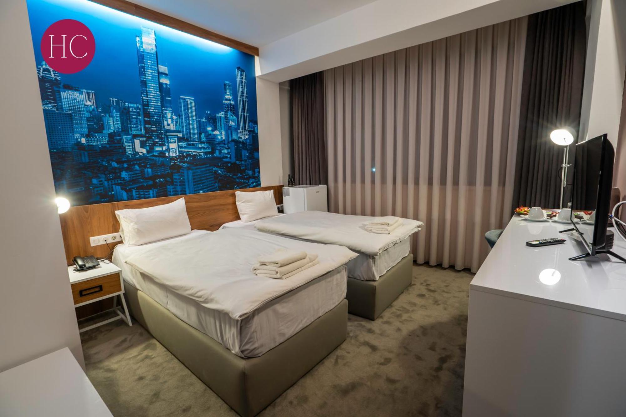 Central Hotel, Fitness And Spa Vinica Buitenkant foto