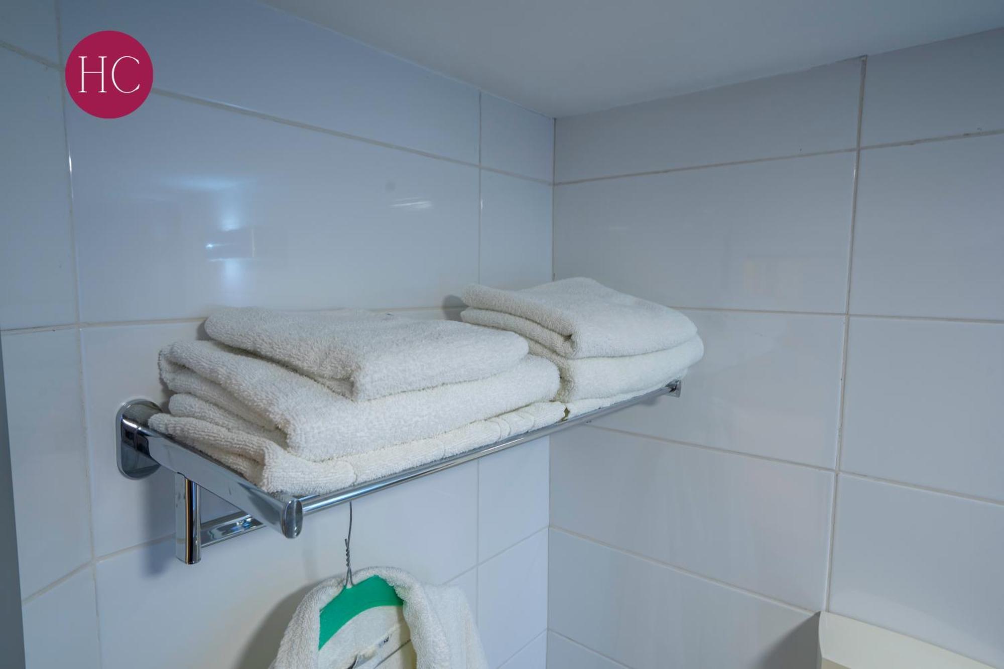 Central Hotel, Fitness And Spa Vinica Buitenkant foto