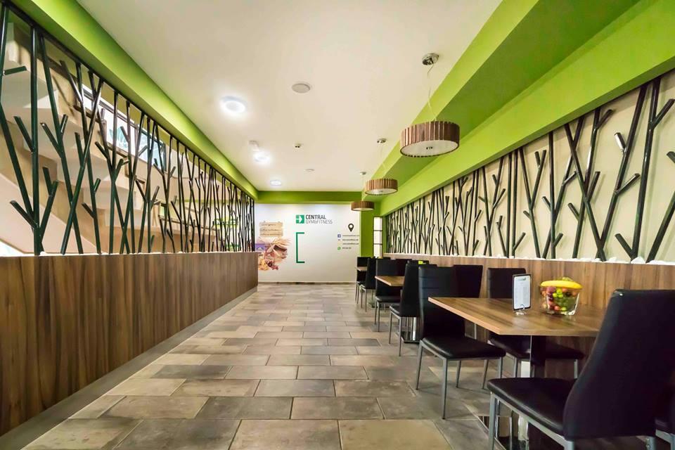 Central Hotel, Fitness And Spa Vinica Buitenkant foto