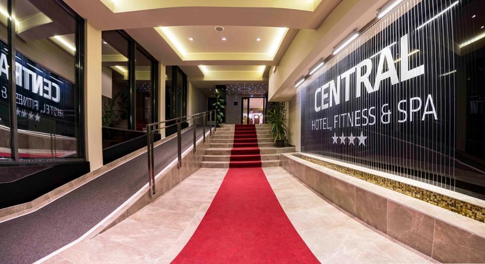 Central Hotel, Fitness And Spa Vinica Buitenkant foto